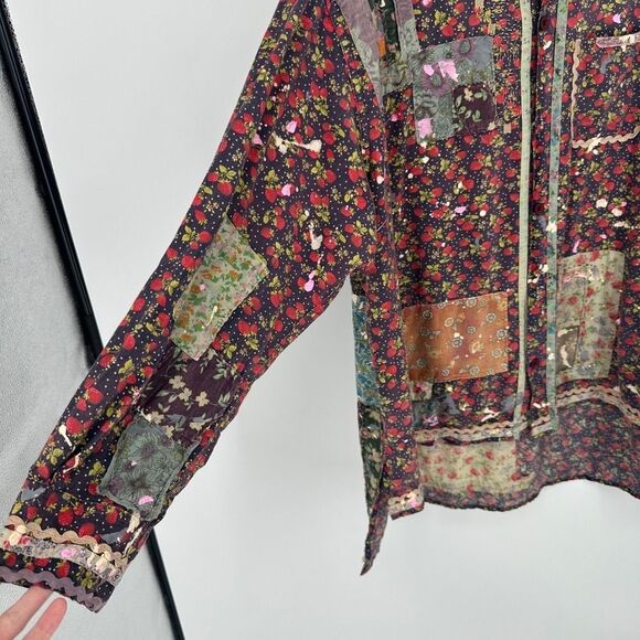 Magnolia Pearl top OS adison workshirt patchwork strawberry floral paint artsy - Picture 6 of 16